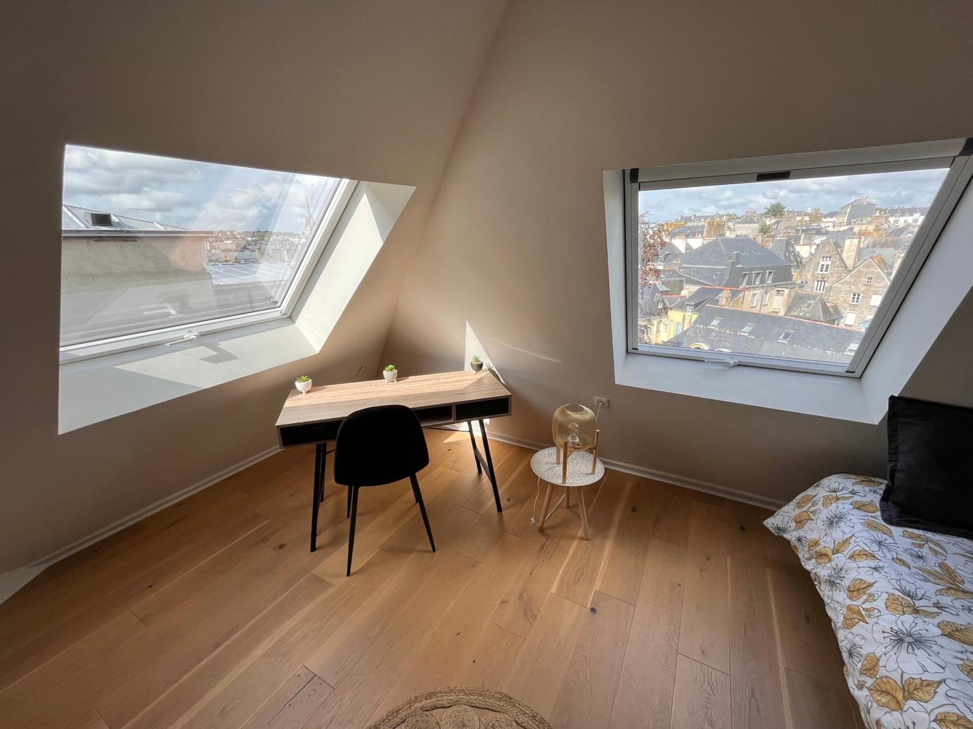 Le Nid Des Quais - Vue Panoramique Au Coeur De La Ville - Wifi - Entree Autonome Quimper Ngoại thất bức ảnh